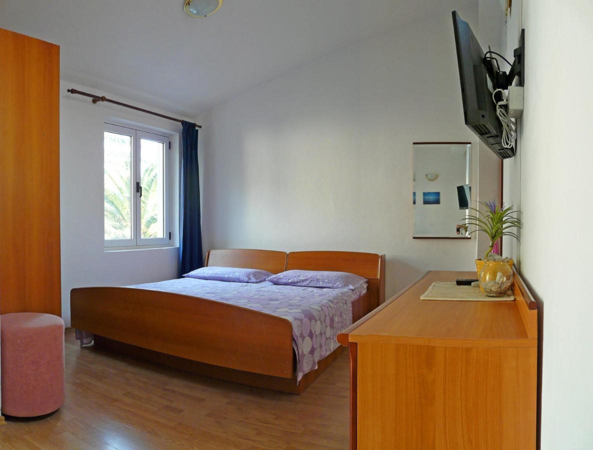 Apartments By The Sea Drvenik Donja Vala, Makarska - 6756 Exteriér fotografie